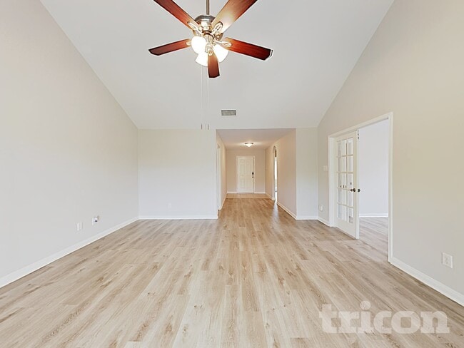 Photo - 111 Drover Ridge Rd