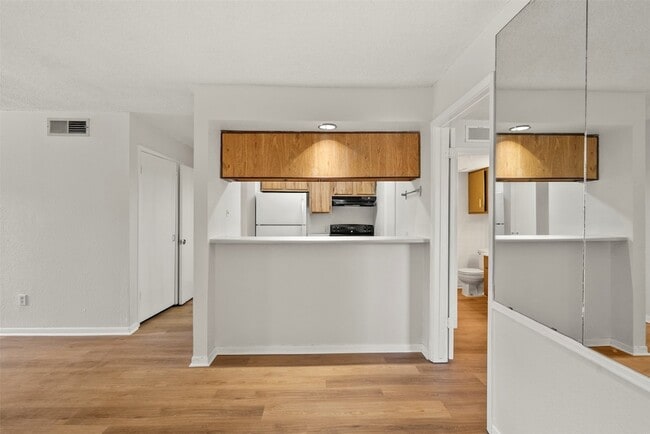 Photo - 1516 Bay Area Blvd Condo Unit 1
