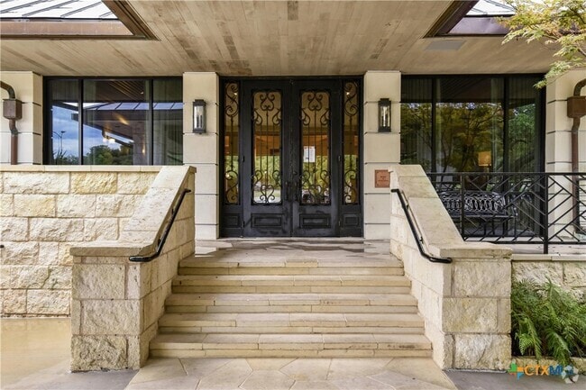 Building Photo - 2305 Barton Creek Blvd Unit 29 Rental