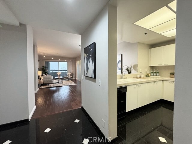 Photo - 525 E Seaside Way Unit 305