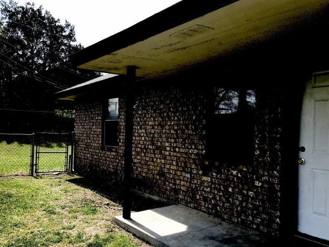 Photo - 802 Industrial Ave Unit 2