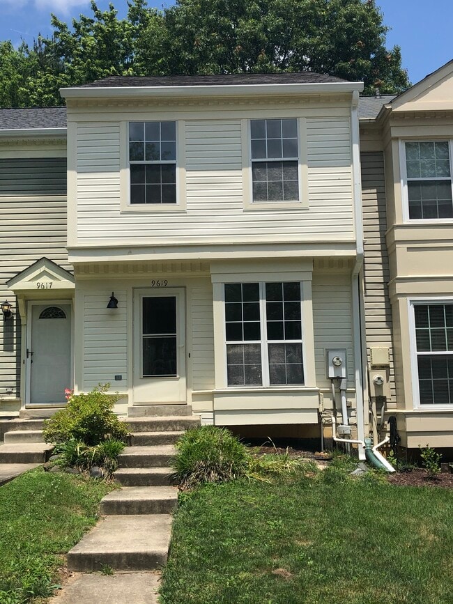 Photo - 9619 Lambeth Ct