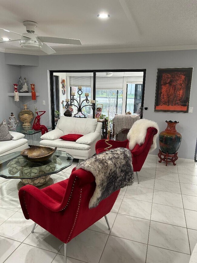 Photo - 10271 N Circle Lake Dr Unidad 102