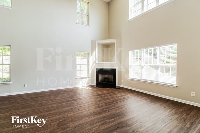 Photo - 1003 Ronald Rd