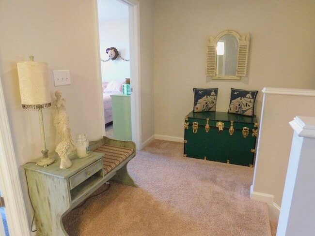 Photo - CUTE 4 BEDROOM AVAILABLE NOW