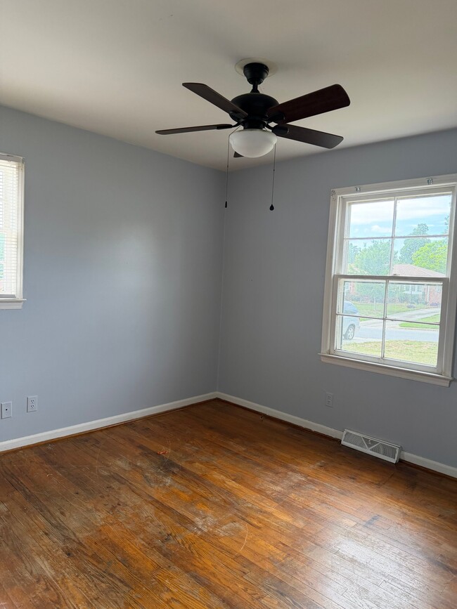 Photo - 4112 Ashmore Dr