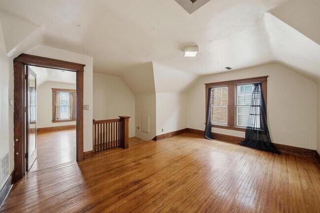 Photo - 1345 E St Unit #1