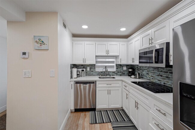 Photo - 361 S Hollybrook Dr Unit 201