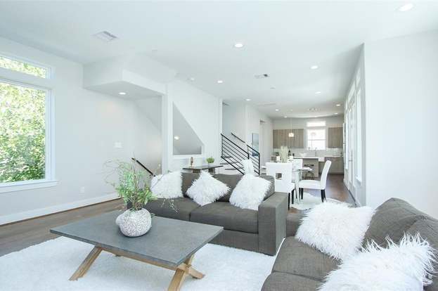 Building Photo - 5903 Val Verde St Rental