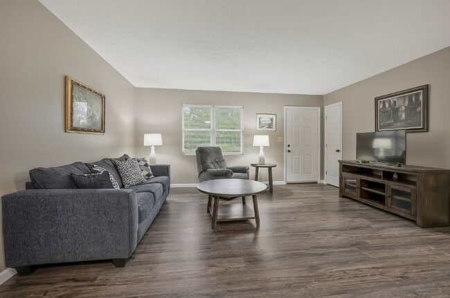 Photo - Corporate / Seasonal / Mid-term Rental - Furnished Unit B