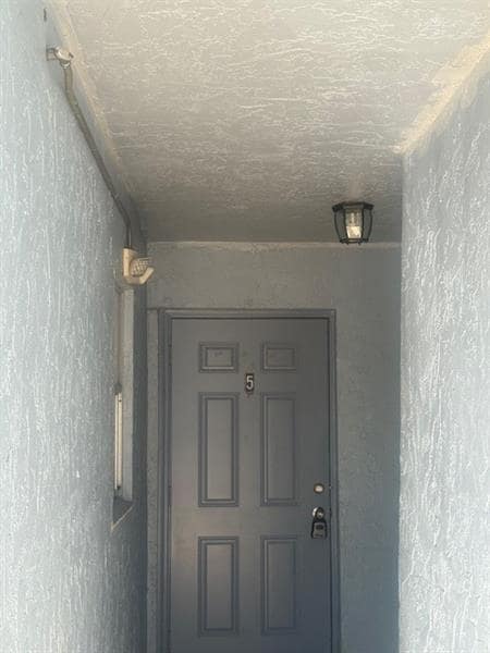 Photo - 1021 NW 45th St Unidad 5