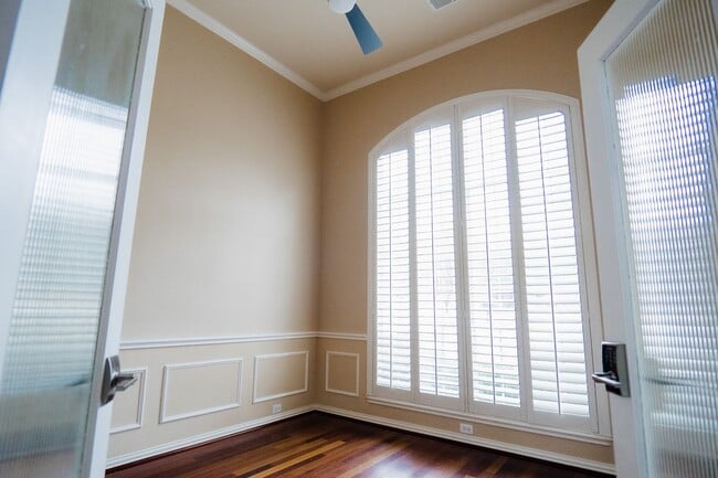 Photo - 3404 Wimbledon Dr