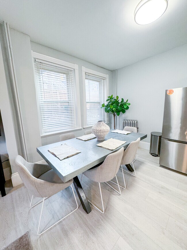 Photo - 636 Washington St Unidad 1