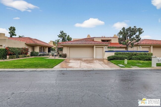 196 Kavenish Dr