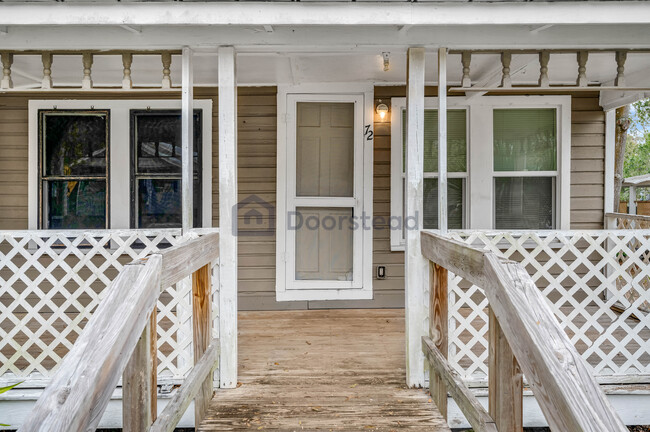 Photo - 72 Anderson St House