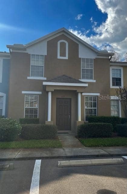 Photo - 1135 Baronscourt Dr