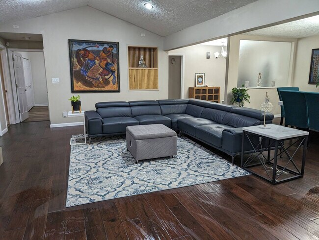 Photo - 1303 Colony Dr Unit FL1-ID1345544P