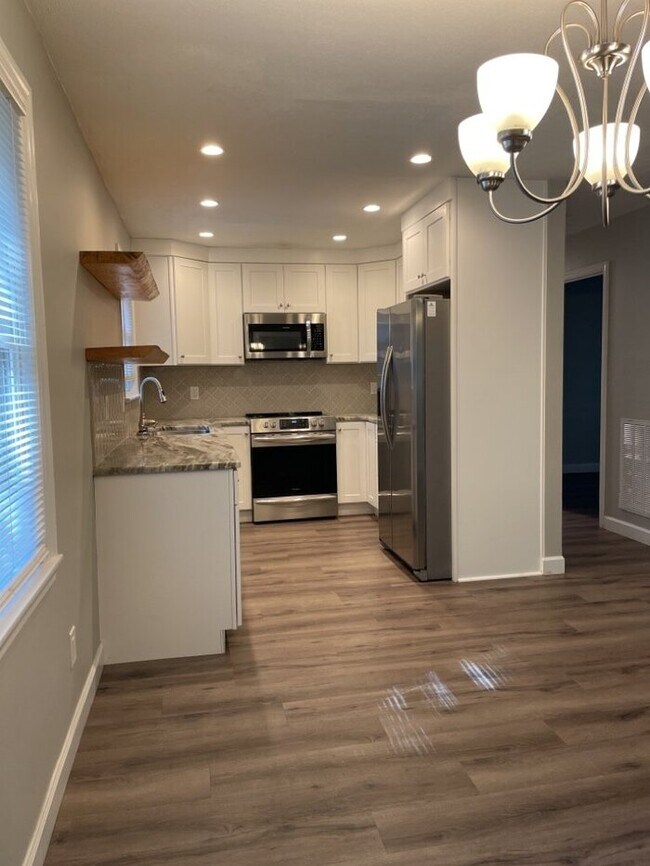 Photo - 113 Owens Cir House