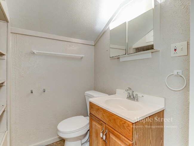 1721 5th St Unit 2