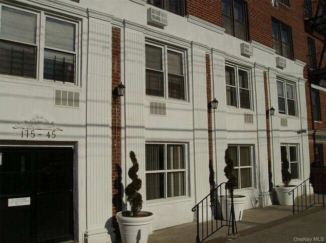 Photo - 175-45 88th Ave Unit 6F