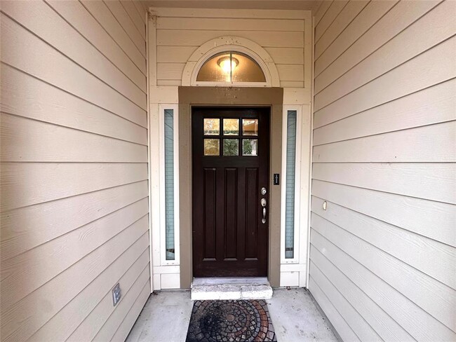 Photo - 1000 Drake Cove