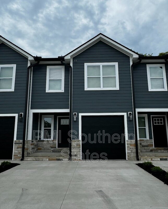 Photo - 103 Jones Ave Townhome