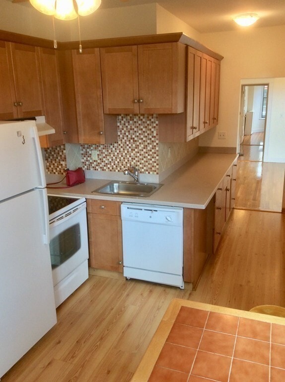 Photo - 44 Orkney Rd Unit 2