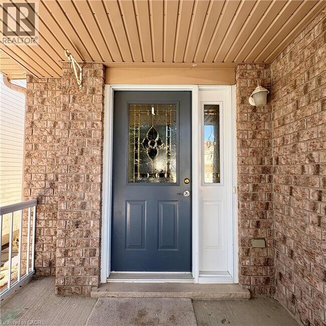 Photo - 629 Violet St