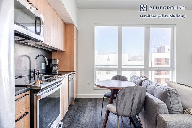 Photo - 118 Broadway E Unit FL6-ID131