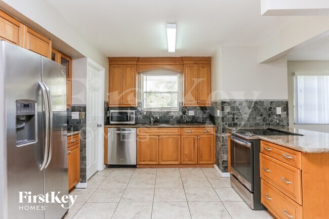 Photo - 1400 NW 42nd St