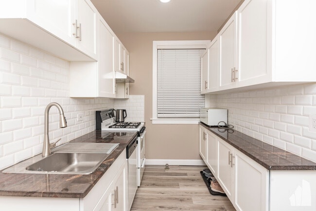 Photo - 7025 N Sheridan Rd Unidad 1E Rental