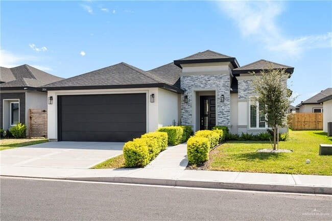 Photo - 16 Magnolia Dr