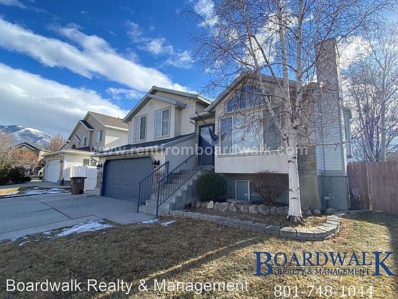 Photo - 178 Bridgepark Cir
