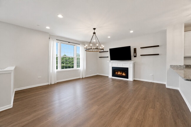 Photo - 2546 Huntleigh Ln