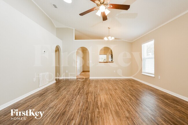 1741 W Marshall Lake Dr
