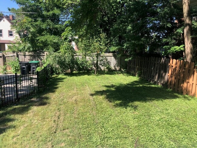 Photo - Large House Midtown