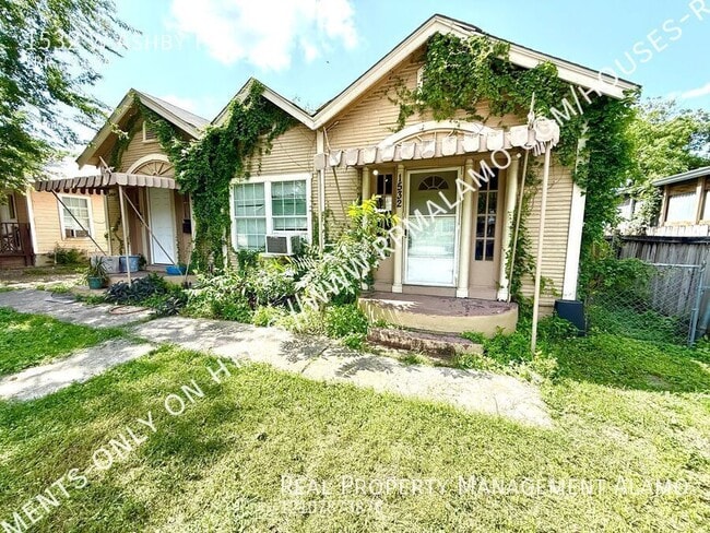 Photo - 1532 W Ashby Pl House