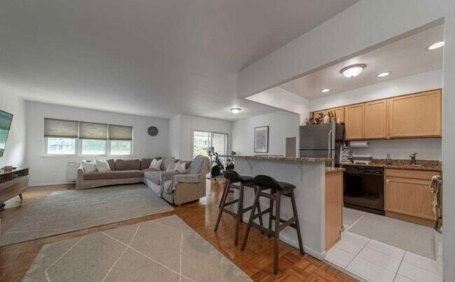 Photo - 1111 River Rd Unit E20