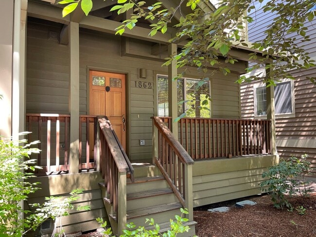 Photo - 1862 NW Shevlin Park Rd