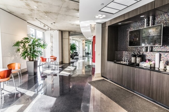 1901 Post Oak Blvd Unit 4102