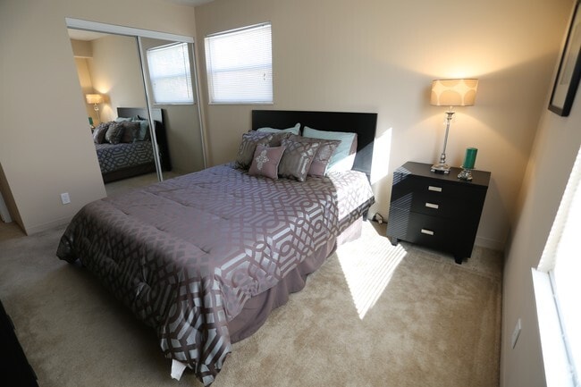 Bedroom 2BR