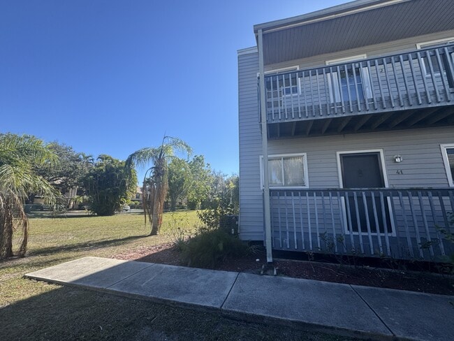 Photo - 259 Fenwick Dr