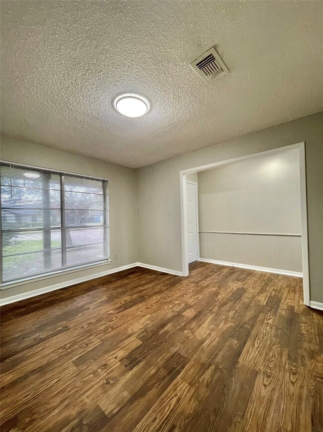 Photo - 1864 Acacia Cir