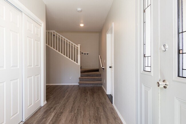 Photo - Executive Home with View- 4 bed, 2.5 bath, 2 car garage