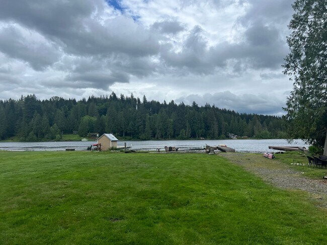 Photo - 1103 SW Lake Roesiger Rd Unidad Tiny House