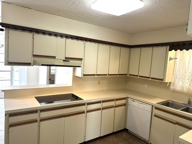 Photo - 3146 Bonney Briar Dr