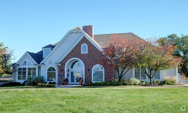 Building Photo - Carol Stream Crossing Rental