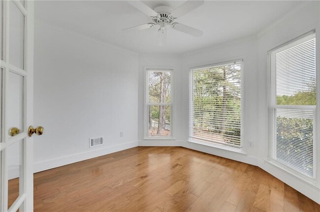 Photo - 4840 Yorkshire Ln