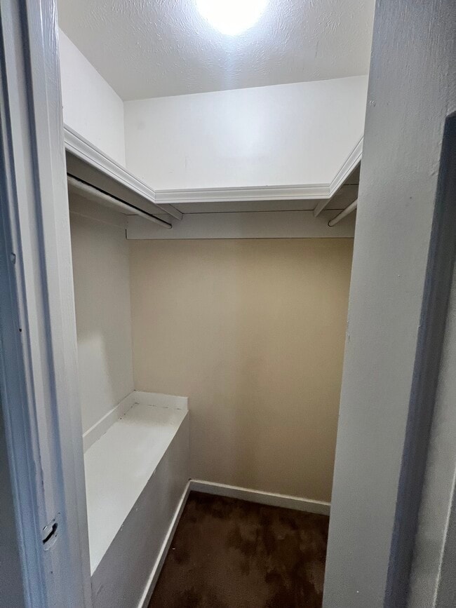 Photo - 6271 Woodrun Pl