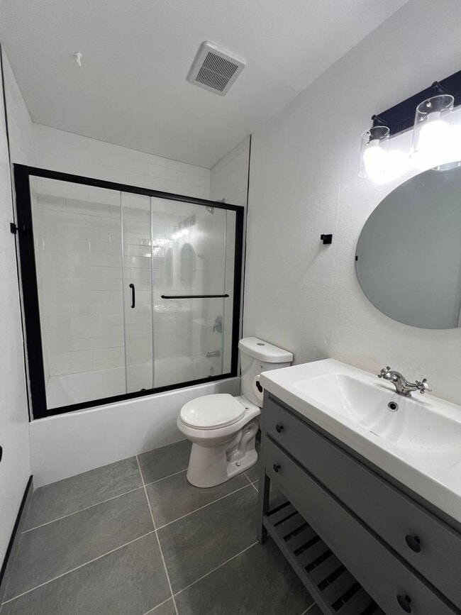 Photo - Central Huntington Beach 2 bed 1 bath